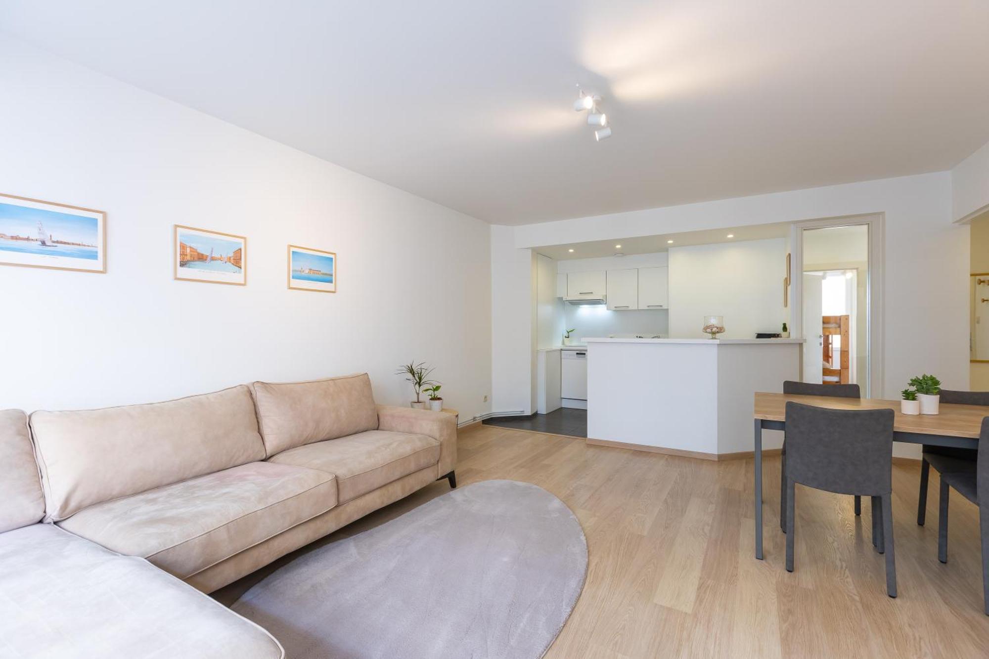 Апартаменты Miramar - Garage Available Остенде Экстерьер фото